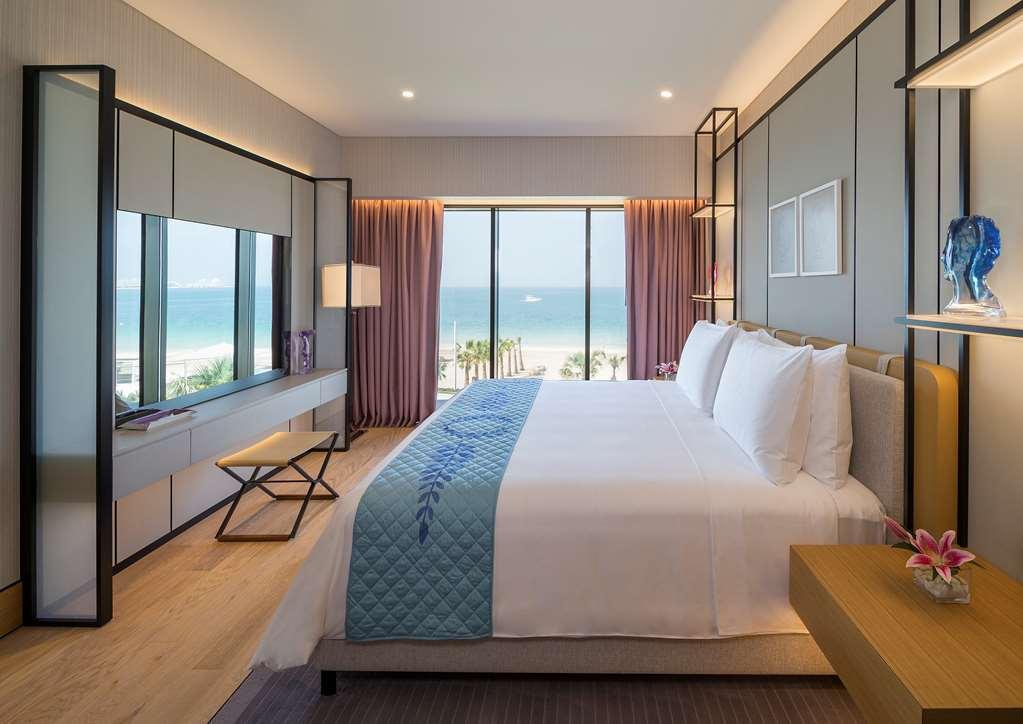 Caesars Bluewaters 5* Dubai